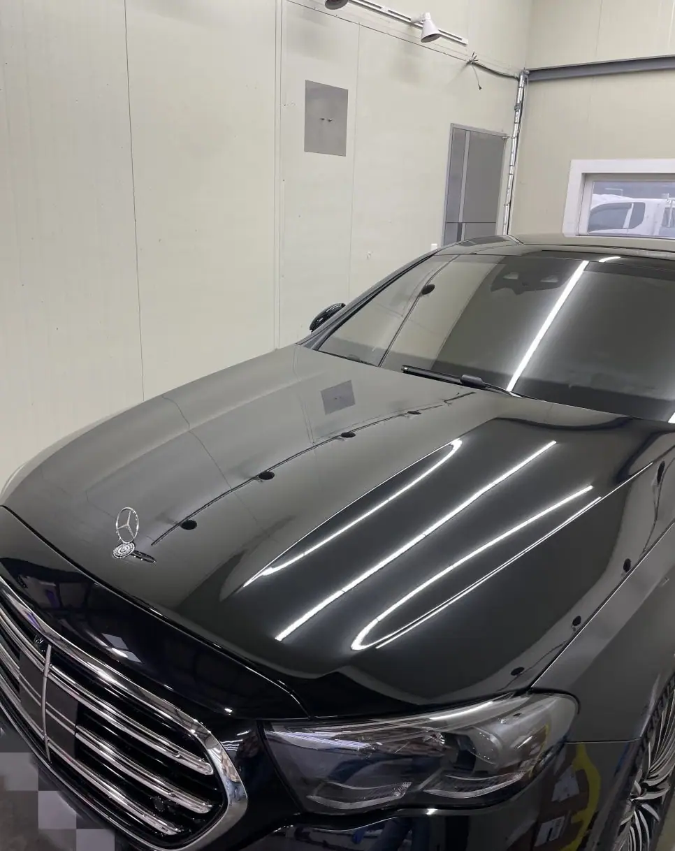 벤츠 E450 전체 PPF 시공 중
