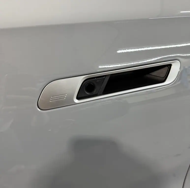 BMW i7 전체 PPF 시공 후
