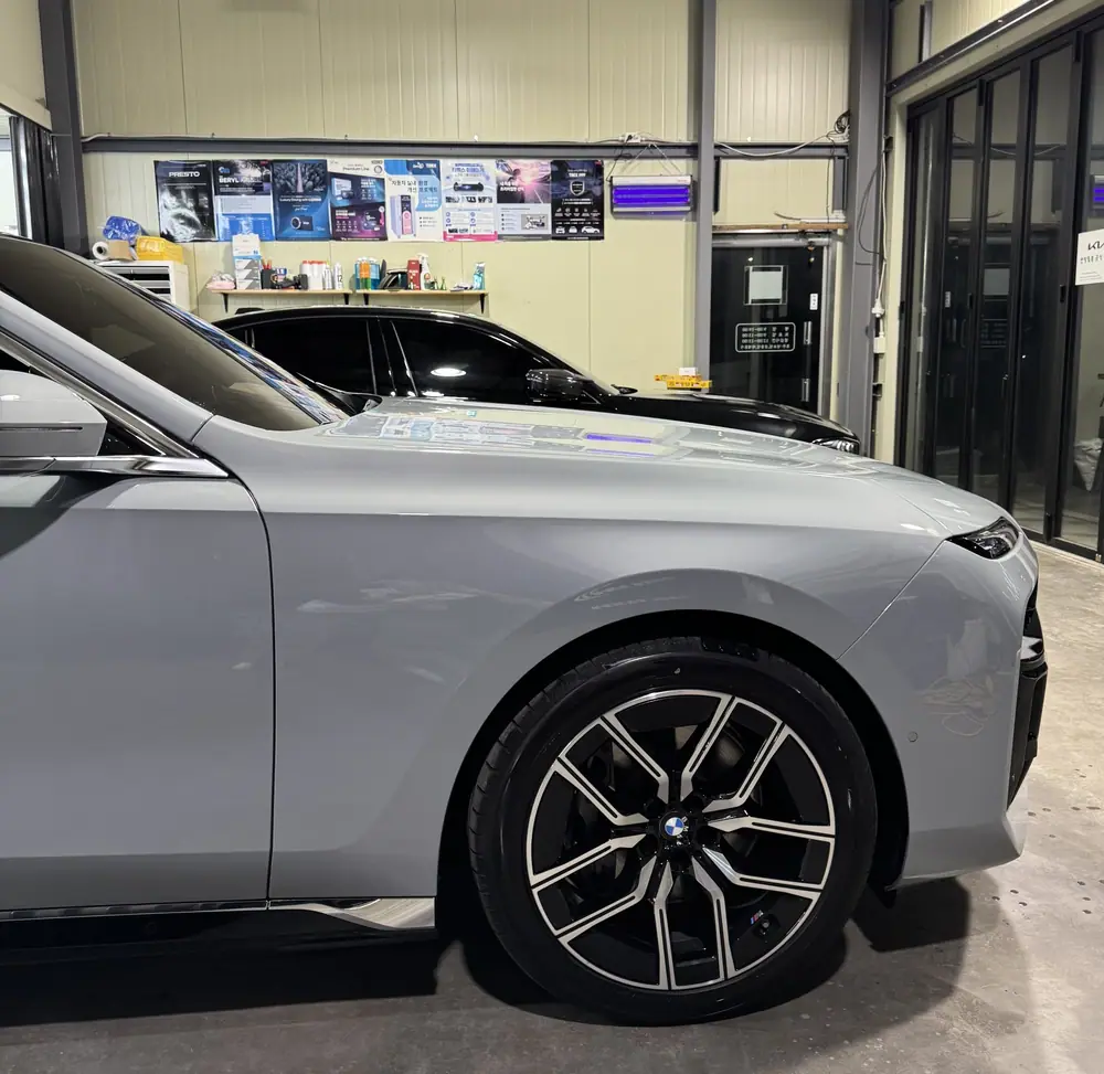 BMW i7 전체 PPF 시공 후