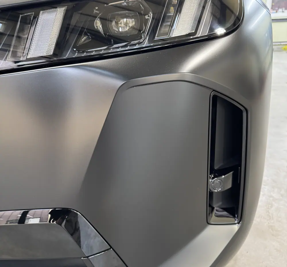 BMW iX 무광 PPF 시공 후