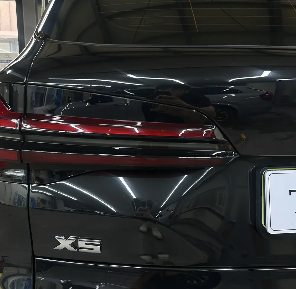 BMW X5 M60i 전체 PPF 근접 마감